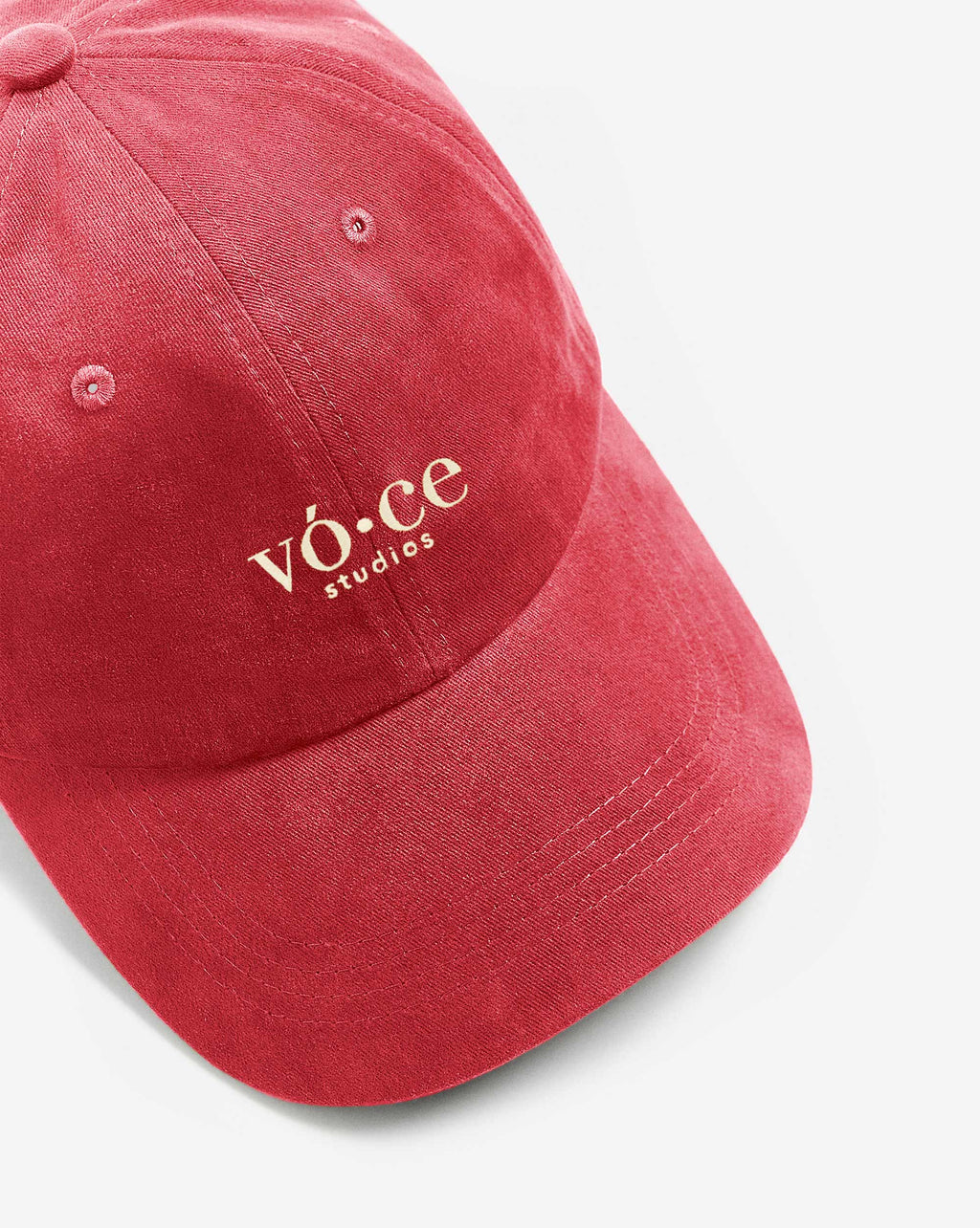 Kırmızı Soluk Efektli Şapka