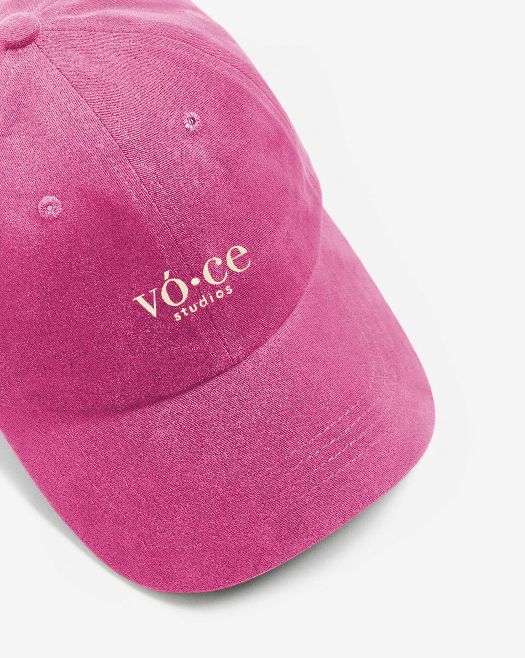 Pembe Soluk Efektli Şapka