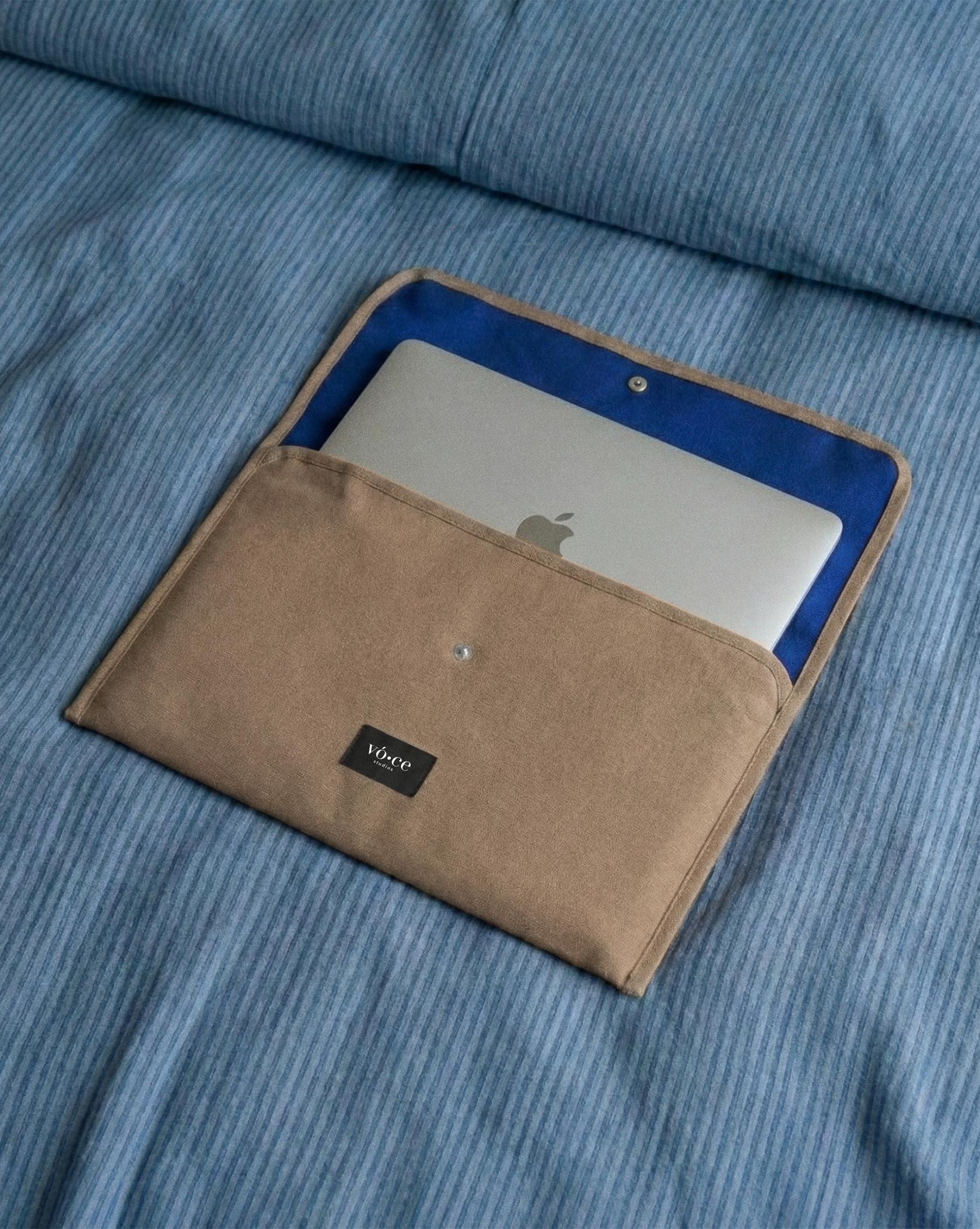 Beige Kanvas Laptop Case