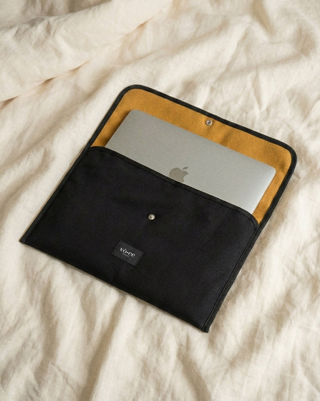 Black Kanvas Laptop Case